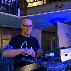 Conoley Ospovat live at Inch By Inch Pop-Up Store (ADE 2024)