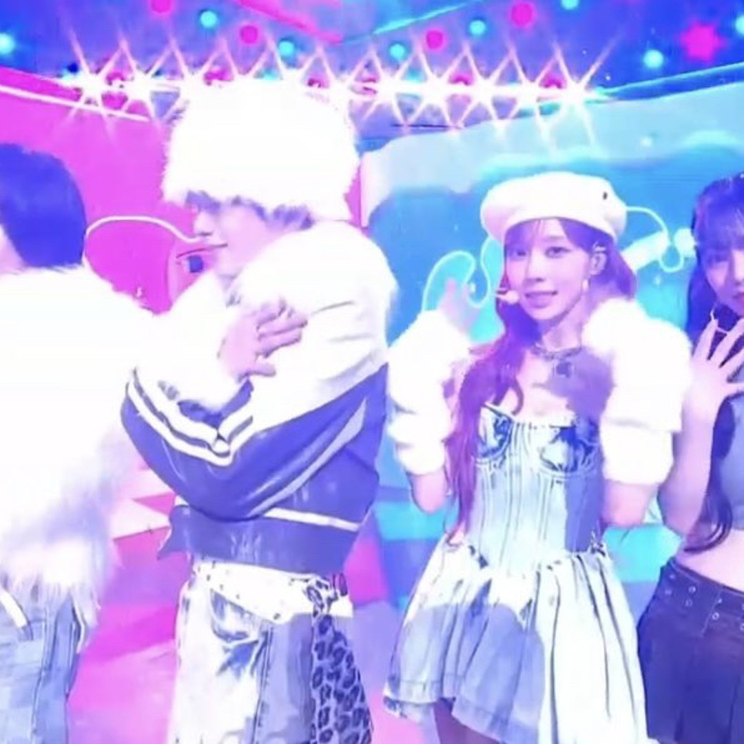 Listen to SPECIAL STAGE HOT & COLD - AESPA KARINA, WINTER + RIIZE