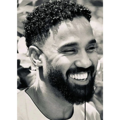 أحمد الصادق 🩶يا رشا يا كحيل