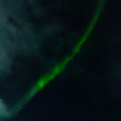 Northern Lights dazzle over Norwegian Arctic town, by Noah Haynes