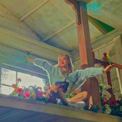 Weeekly - After School