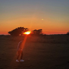 GROOVIN INTO SUMMER