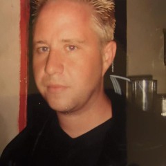 I can´t fight this feeling anymore von Mike Dee (im Alter von 16 Jahren)