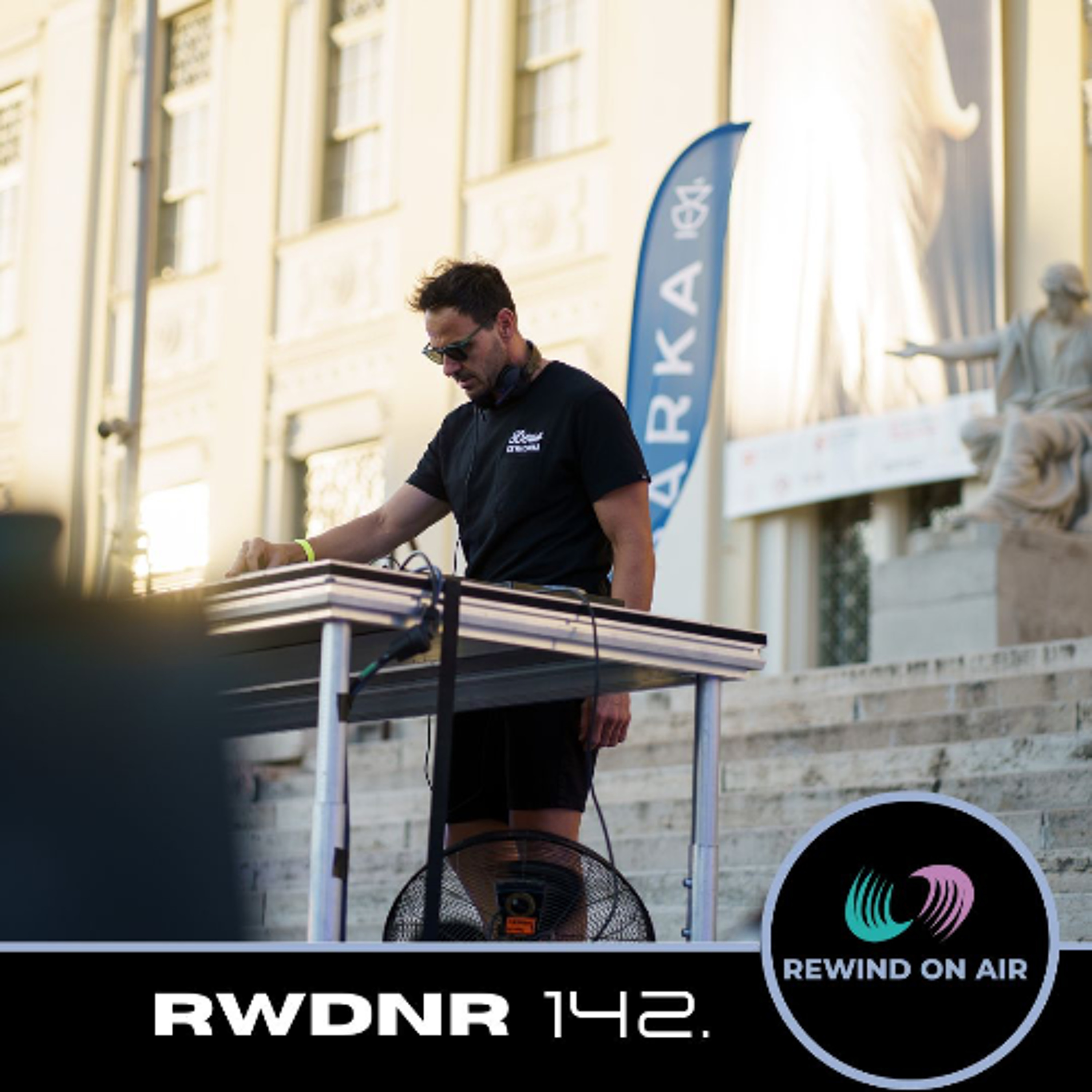 ROBERT SIMON - REWIND ON AIR RADIOSHOW