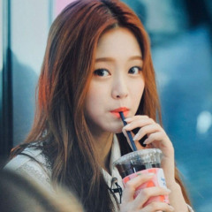 loona: stylish
