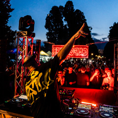 Jack T - @ Sensazione stupenda - Villa CastelNuovo - (PA)