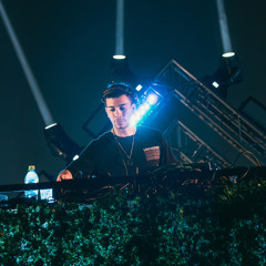 Seba Loayza At Hydrus Rooftoop