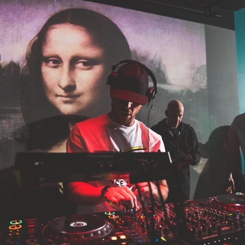 TOBIAS - LIVE FROM MINT WAREHOUSE SUPPORTING HOT SINCE 82