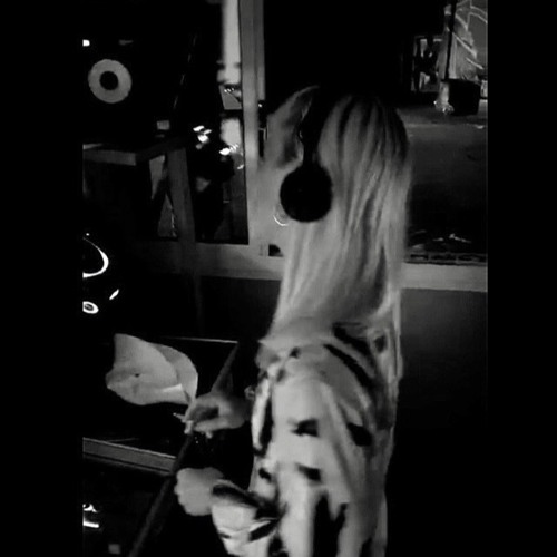 COS | Studio Mondial #48 | RBW Summer Residency 2020 - 22.07.2020