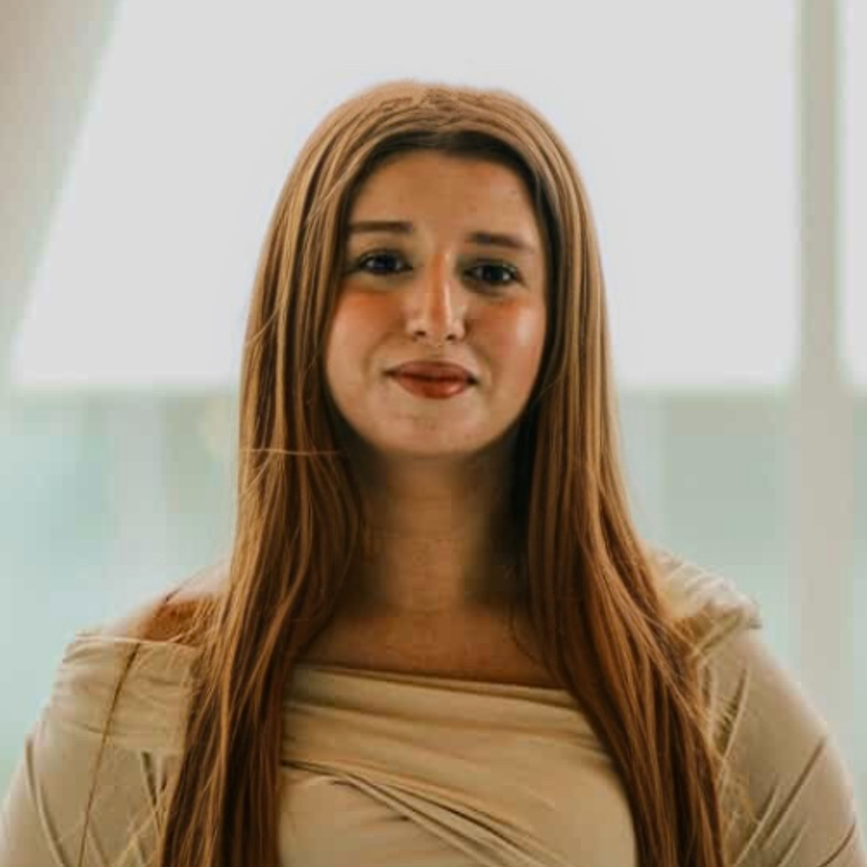{ENTREVUE} – Intégrer l’IA dans les circuits électroniques avec Radia Kassouri