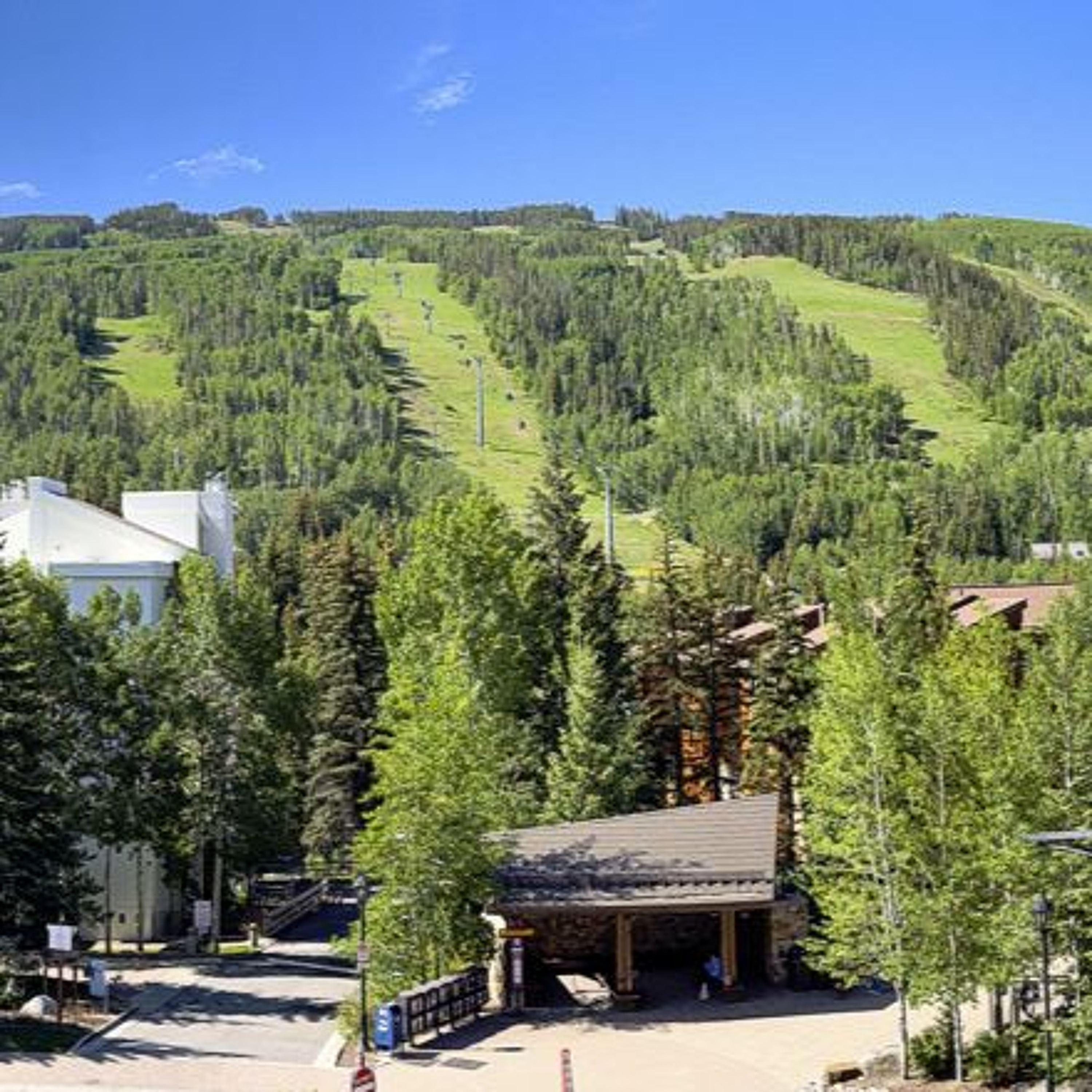 Best Things To Do In Summer at Vail Colorado -Kristin Henning episode artwork