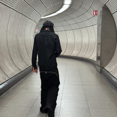 go to th moon ! prod young italy