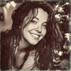 Joy Looks Good On You