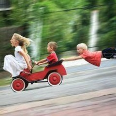 Keep On A Drivin'  (W) Johnny Gray, UK> And Jimmy Dean Brooks !!