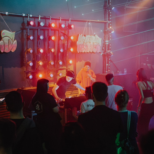 NIVEK SIRRØM feat. MC DREADEYE (LIVE) 10.11.23 DRUMS X KILLAHERTZ
