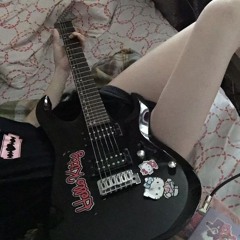 قدامي بيتك كان وبابي على بابك