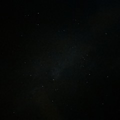 Where is the hero？