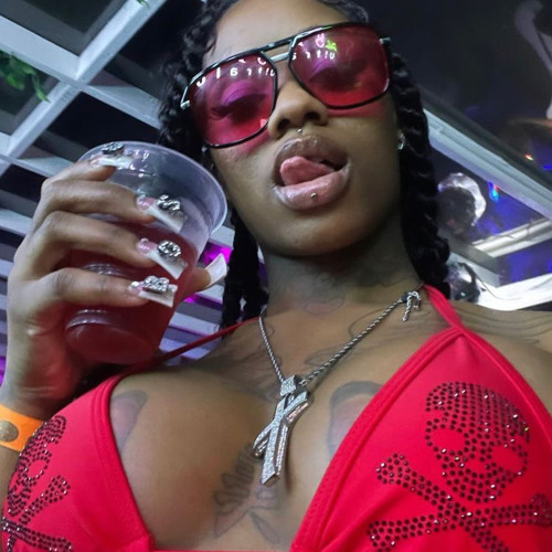 Chapi Chapi ft+ Guxo