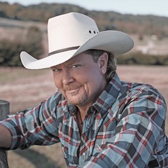 E451 - DEMERBOX Artist of The Month - Mr. Tracy Lawrence
