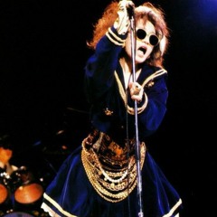 Jun Togawa - 好き好き大好き (Suki Suki Daisuki) LIVE