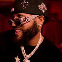 El Alfa - Persigue La 700