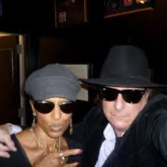 "I'M GLAD"--THE WORLD OF CAPTAIN BEEFHEART FEAT. NONA HENDRYX & GARY LUCAS