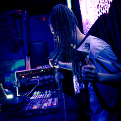 WOEBN LIVESET | LE COLLECTIF DE LA CAVE @ OPTIMHALL GENÈVE