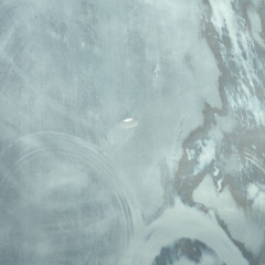 251125 - The teeth of escalators