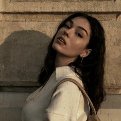 فبدأت روياتي الأولى.