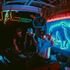 ELECTRIC PLUG - TRIF3KTA - LIVE AT MOMUS NEON MUSEUM 3.18.23