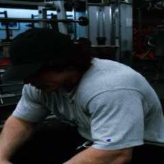 Tienes que olvidarte de mi... (spanish real gym audio)