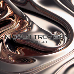 Nicola Trevisan-October 2024-Studio Set