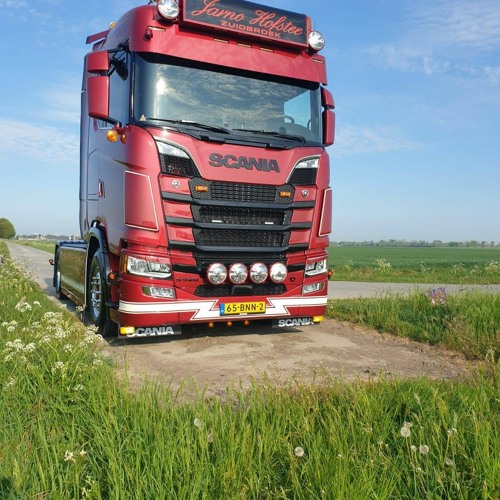 Psyfiix Ft. SkinnyPanda - The Ghost Anthem (Psy Trance Hard)