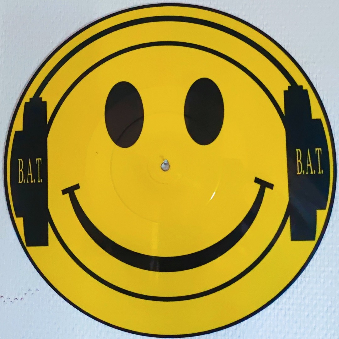 Gilbert Montagné vs Kamaleon - Les sunlights Dale loco (DjRaf.com mashup remix).mp3