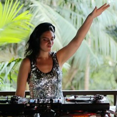 Boogie, Disco, Brasilidades & House Vibes w/ DJ FlavYa in Florianópolis Jan 2023