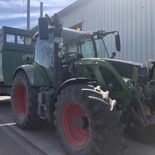 aRazor - TRAKTOR!!!