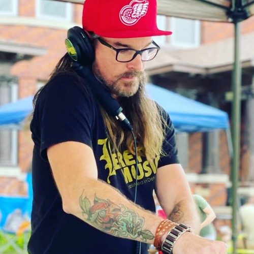 Stream Ryan Sadorus Live DJ mix Dally in the Alley (Detroit) 9.9.2023 by Ryan Sadorus