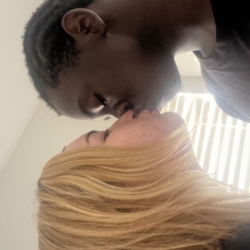 Steven Laboo - stole ur bit nigga .m4a