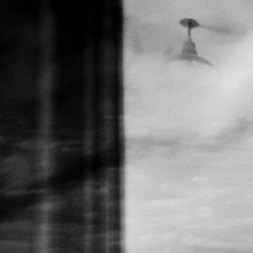 ОТЧУЖДЕНИЕ ИСТИНЫ. НОЮЩАЯ ТИШИНА. ВЕЧНЫЙ ВЕЧЕР ПЕРЕД ЗЕРКАЛОМ НЕБЫТИЯ