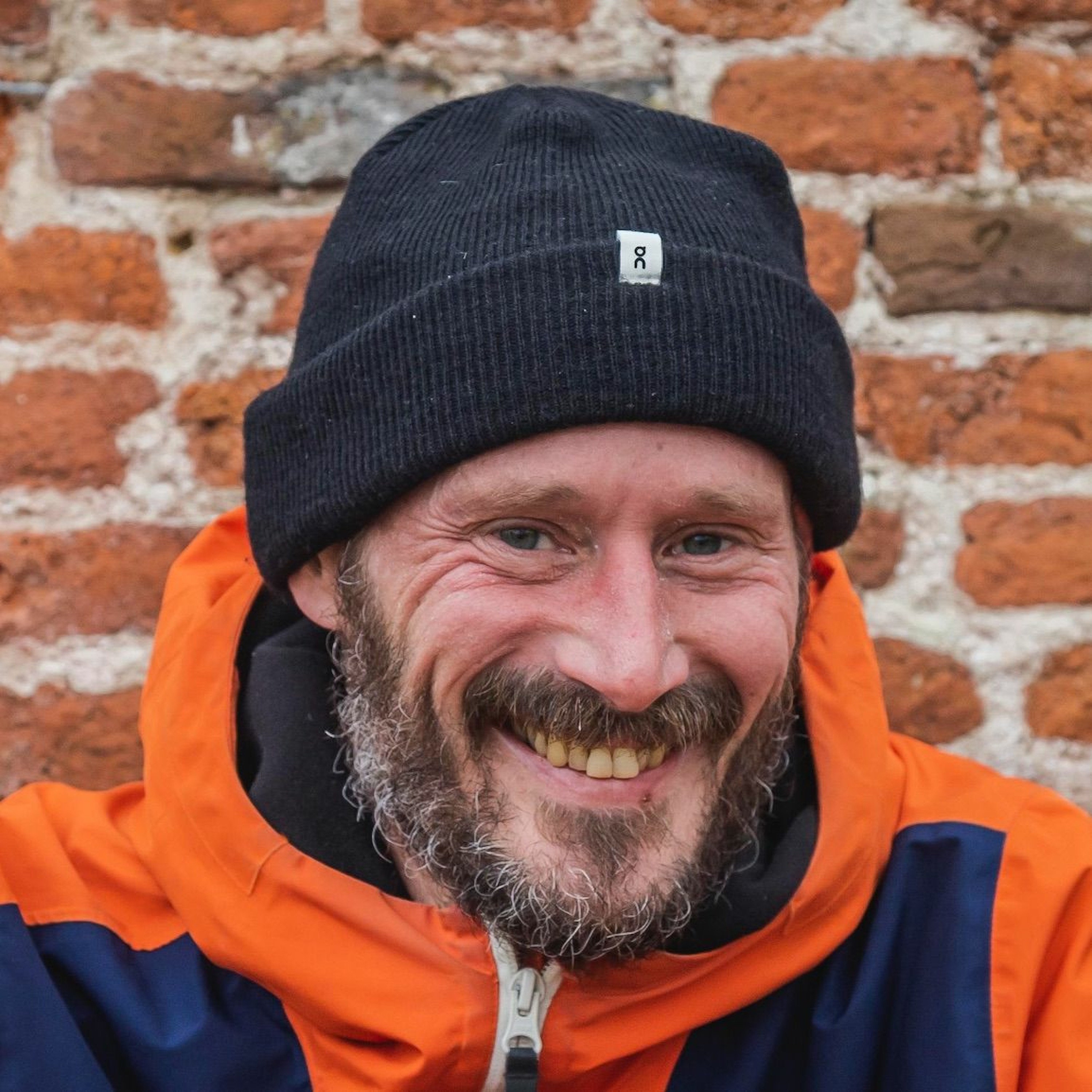 Klaas en Koen lopen weg