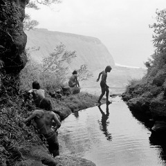 Franco Salmoiraghi: Hiking at the Top of Hi‘ilawe Falls