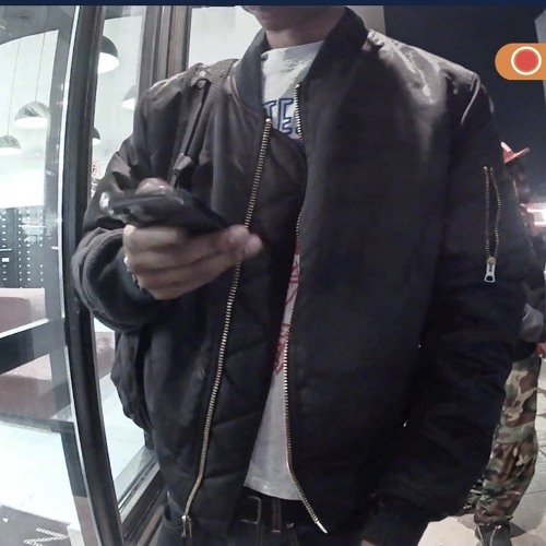 TITTES.wav (aladdin)