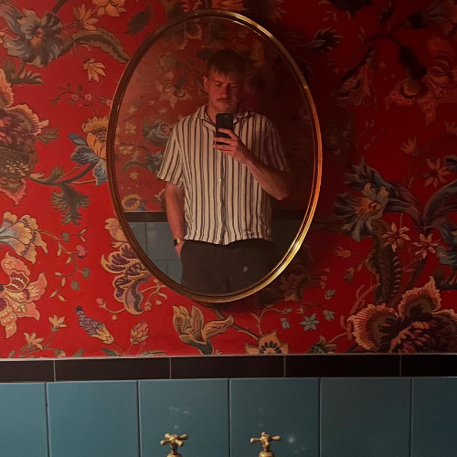 Communicating the texture of our troubles