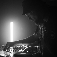 140’s Deep Dubz Mix
