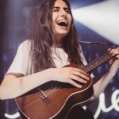 Lo Fi Song About A Break Up Just Fine ~ Dodie Clark