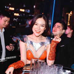 Nonstop 2023 - Phố hoa lệ & Ngoài 30 / Nhạc căng thốc - DJ Hưởng Mio