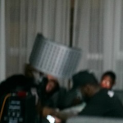 Kris Yubi X Abstrakt - 2 Sticks