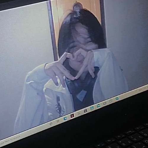 น่ารักเกินต้านน่ารักเกินไปเป็นแฟนกันไหมผมโสดนะ<3
