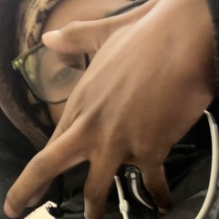 look in ma eyes👀👀👀👀  #ownerofthetrap #freemepls