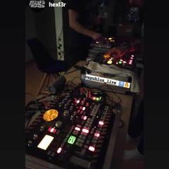 SpUhLuS vs HeXl3r